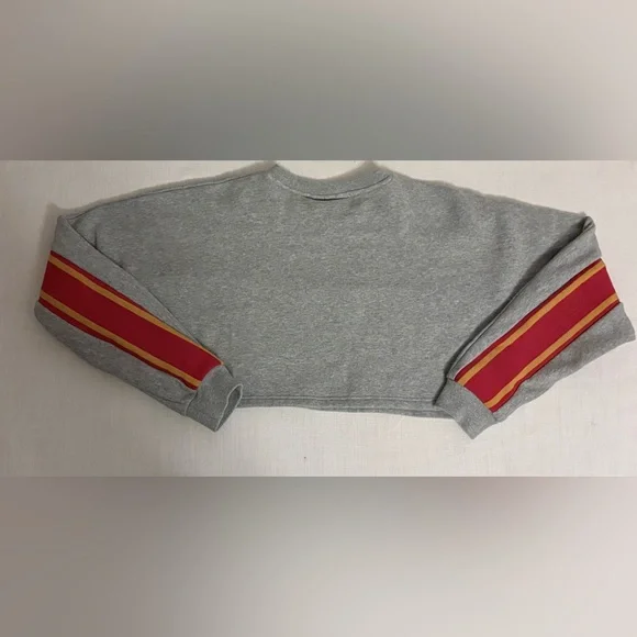 Fila Medium Gray Cropped Sweatshirt with Red Accents - Picture 5 of 6